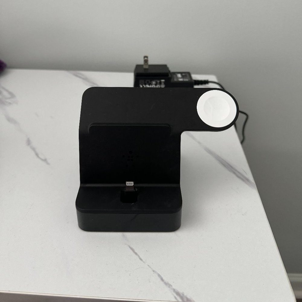 Belkin 2-in-1 Charger for iPhone and Apple Watch